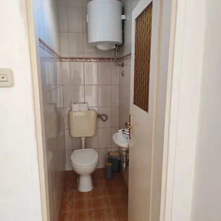 Milevcic * Jelsa (Hvar)